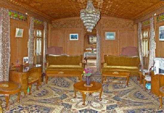 Traveltoexplore Srinagar Hotel